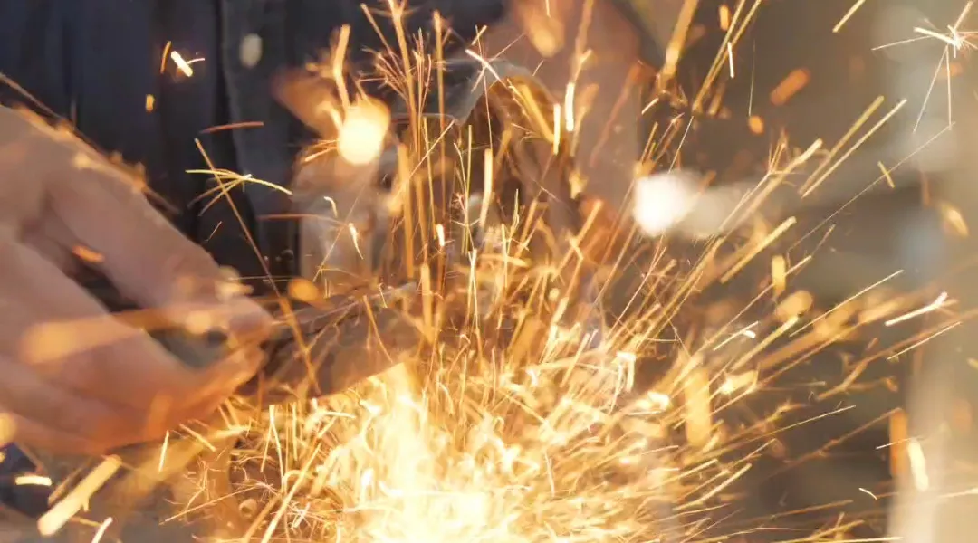 ویدئو جوشکاری خط تولید قطعات خودرو دهقان نیری